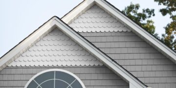Forest Ridge Double 4-in Traditional Teak Vinyl Siding Panel 8.0-in x ...