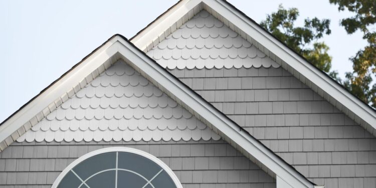 Forest Ridge Double 4-in Traditional Teak Vinyl Siding Panel 8.0-in x ...