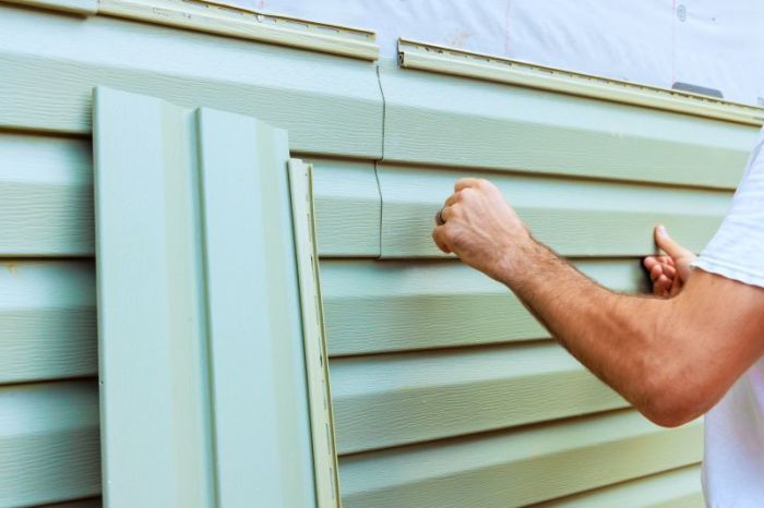 Information About Vinyl Siding Panel Repair and Replacement | Vinyl ...